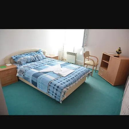 Hotel Grozd *